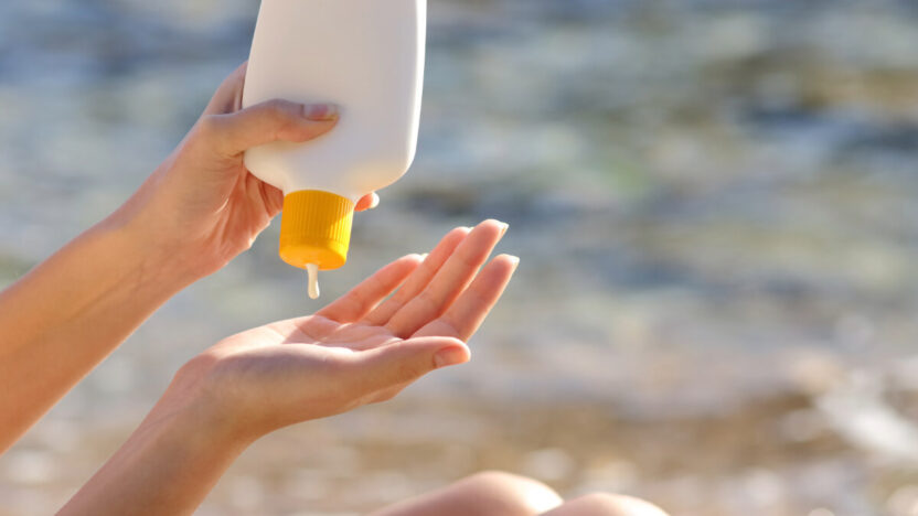 Vienas ingredientas tavo saulės kreme, kuris daro daugiau žalos nei naudos