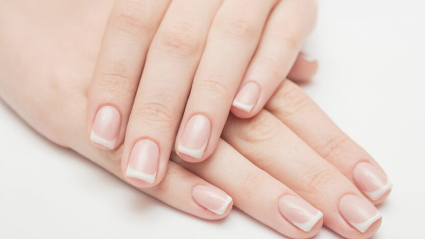 Ką išduoda tavo nagai apie sveikatą? 5 ženklai, kurių negalima ignoruoti