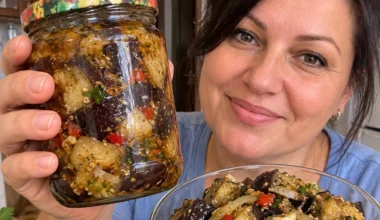 Baklažanai „kaip mėsa“: tankūs, aštrūs ir tokie kvapnūs, kad svečiai klausia, kas čia per užkandis