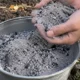 Pelenus rudenį pila į daržą beveik visi, bet kai kuriems augalams tai tikras smūgis: 5 klaidos, kurias pastebėsite tik pavasarį